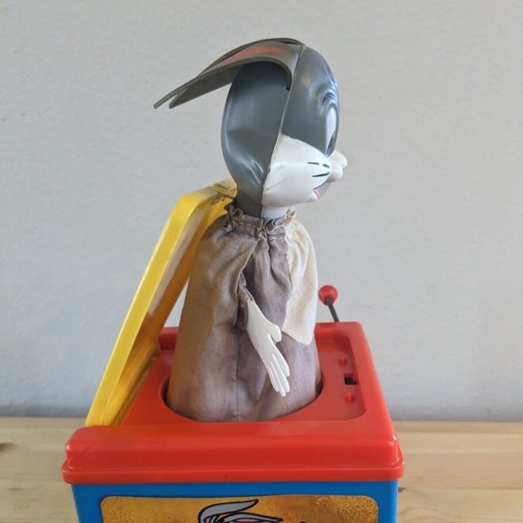 Vintage Mattel Bugs Bunny -Jack in the Box 1977 - Picture 10 of 11